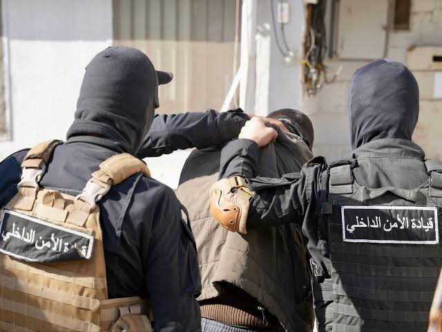 سوريا تعلن تفكيك شبكات إرهابية واعتقال 235 عنصراً في أكبر عملية أمنية بعد حقبة الأسد